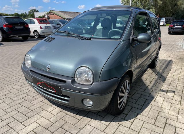 Renault Twingo full